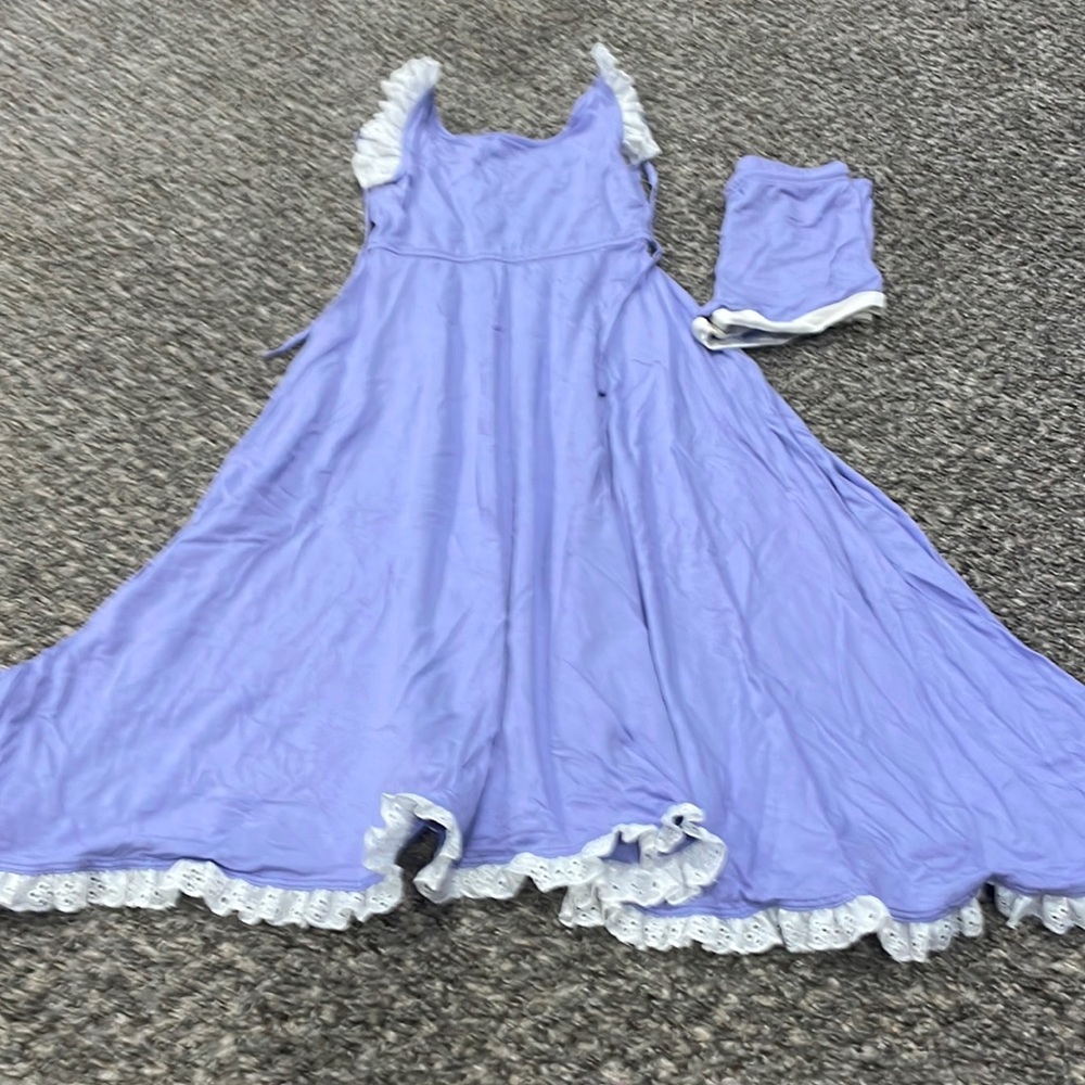 Omi jo . Well dressed wolf . Lilac . Purple